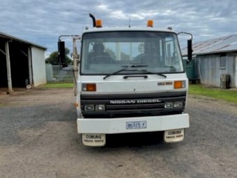 1989 UD Nissan Tipper