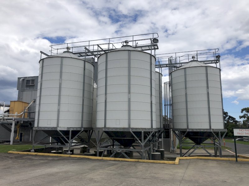 Under Auction - (A206) Single Vendor Auction- 6 X Nelson Silos- 3% +GST Buyers Premium 