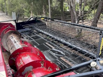 2008 Case IH 2015 Canola Front