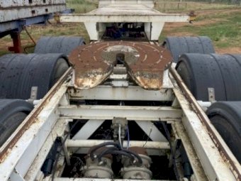 Barker Heavy Duty Skel Trailer