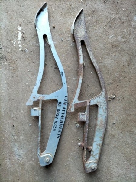 CJM Attachments Crop Lifters