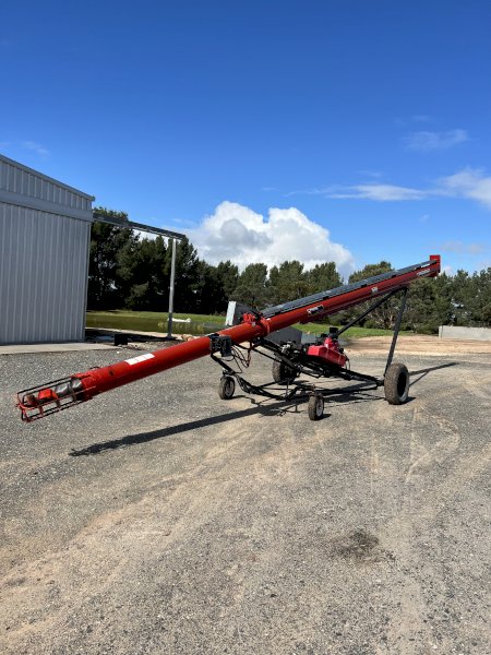 Wheatheart 10-36 SP Auger