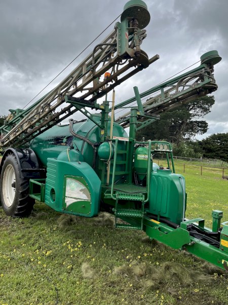 2006 Goldacres Prairie Advance 5030 Boom Spray. """(Price drop New spray has arrived)"""