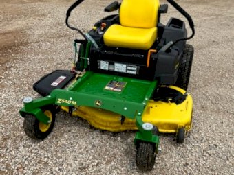 John Deere Z540M Zero Turn Mower