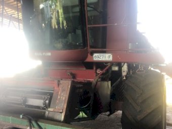 Case 2188  Header rear wheel assist and 1010 30 ft Front