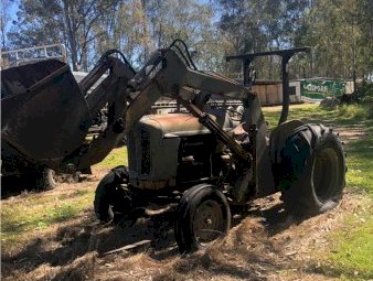 Fait 411 R Tractor with FEL