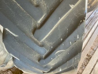 1 x 20.8-38 Goodyear Tyre