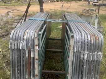 Portable 19 panel Sheep yards