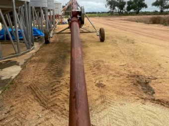 Sakundiak HD8-1600 Auger