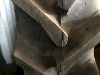 NEW Taurus 12.4R32 Tyres x 2