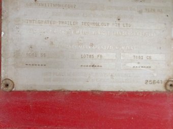 1998 Hamelex White 34' x 6' Stable Point Chassis Tipper