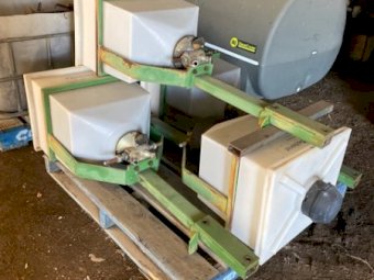 Microband Fertilizer Metering boxes