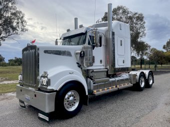 2012 Kenworth T909 Prime Mover
