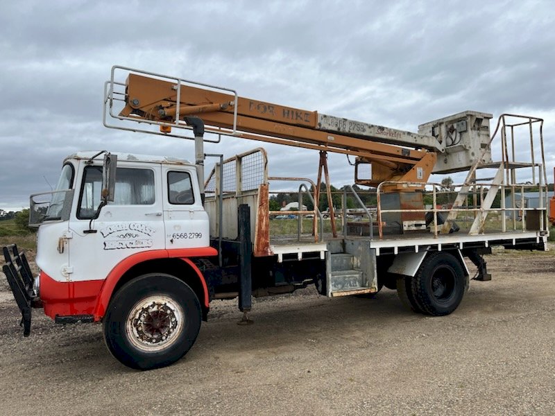 1976 TK1260 Bedford Truck with Cherry Picker