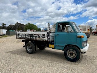 1975 Daihatsu Tipper Truck