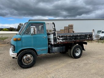 1975 Daihatsu Tipper Truck