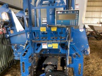 Penta Hurricane 3030 Feed Mixer