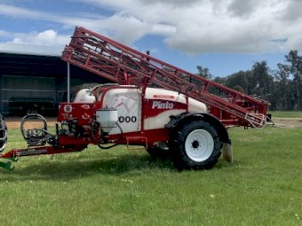 2017 Croplands Pinto 4000L/24m Boom Spray