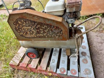 Ingersoll Rand air Compressor