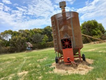 GILMORE - TATGE MODEL 370 Grain Dryer