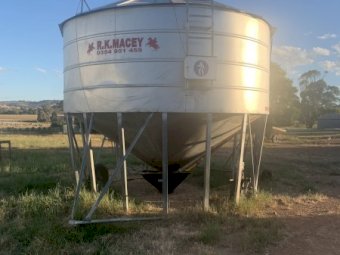 RK Macey 30 tonne Field Bin