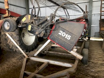 Case IH 2015 Canola Pickup Front