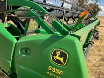 John Deere 635F Hydraflex Front