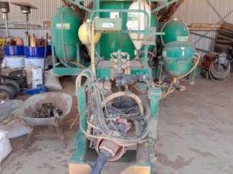 2003 Goldacres Prairie 4030 Boom Spray