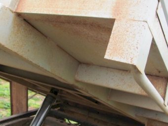 2001 Nissan Navara single cab Ute with Tipping Tray - ONO