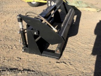 Grain Bunker Tarp puller