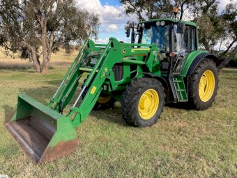John Deere 6530 Premium Tractor with 683 FEL