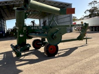 Richiger EA-180 Out Loader