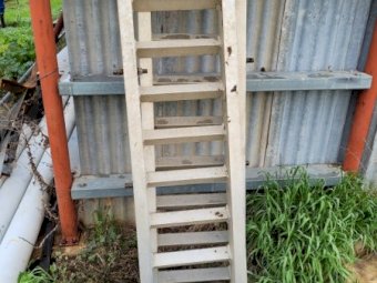 5.6 Metre Flat Top Trailer With Ramps