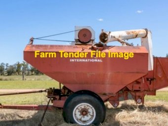 WANTED International 710 PTO Header