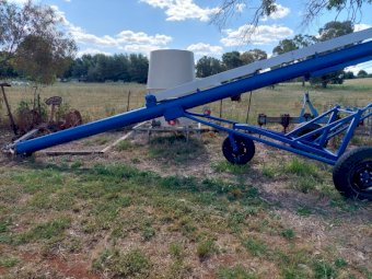 Parks 36ft x 10 " PTO Auger