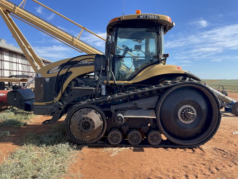 2010 Challenger MT765C Track Machine Farm Tender