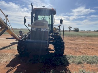 2010 Challenger MT765C Track Machine