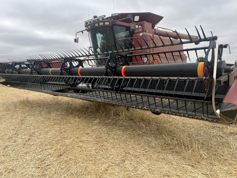 MacDon D 60 30 ft Front