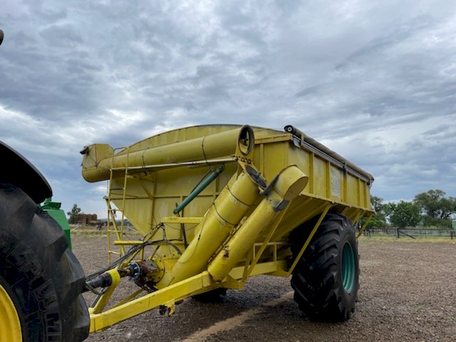 Sires Bongeen 18 tonne Chaser Bin