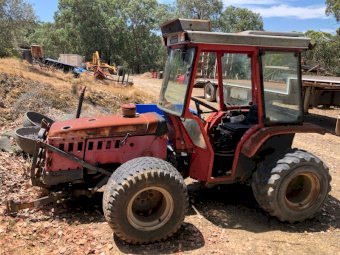 Antonio Carraro SuperTigre 7700 4x4 Articulated Tractor