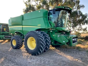*Price Drop* John Deere S680 Header & 3 Fronts to choose from (extra) - Free delivery