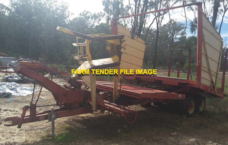 WANTED New Holland 1038 Stackliner