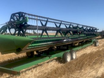 2017  John Deere S 680 Header with  D 640 front  and Pickup head