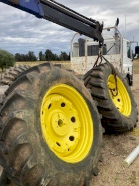 Set of 620/70R42 Rear Wheels