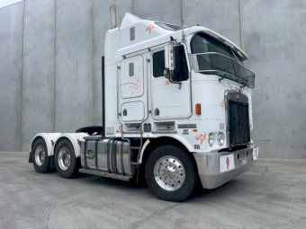 2007 Kenworth 104B Prime Mover