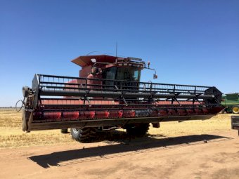 Case IH 2188 Header with 30ft Case 1010 Front with Trailer