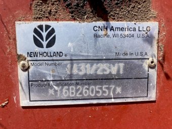 Under Auction - (A210) 2004 New Holland 1432 Mower Conditioner 