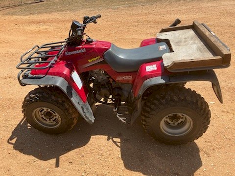 2006 Kawasaki Workhorse KLF300B Quad Bike