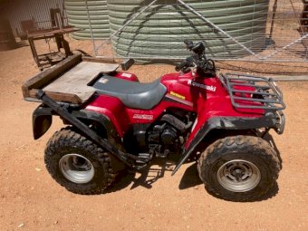 2006 Kawasaki Workhorse KLF300B Quad Bike