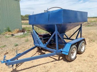 Custom Made Trailing Feedout Bin